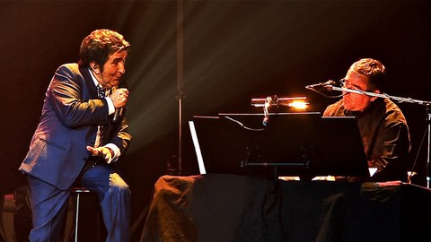 Olivier Sorel Et Laurent Chevauché Rendent Hommage À Gilbert Bécaud